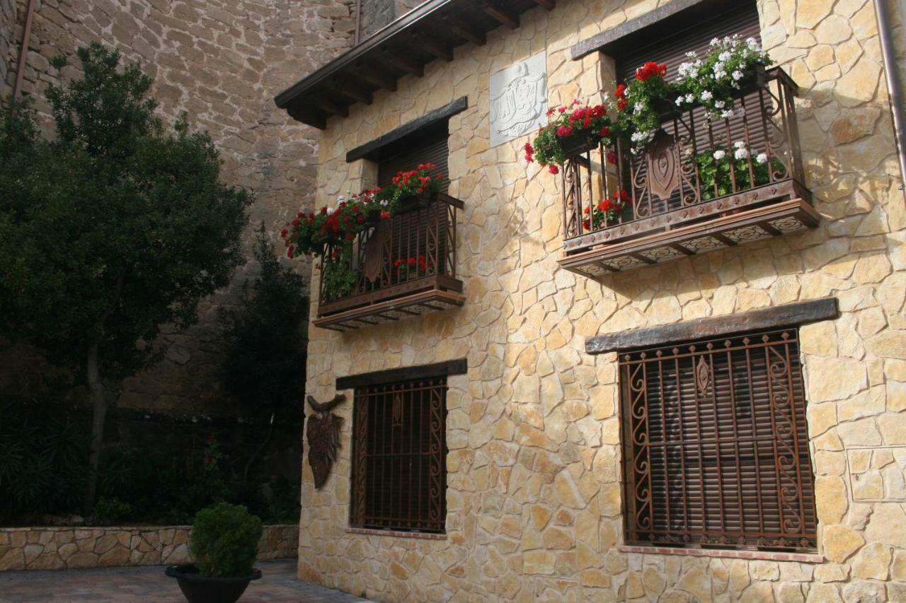 Apartamentos Rurales Senora Clara Arbancon Exterior photo